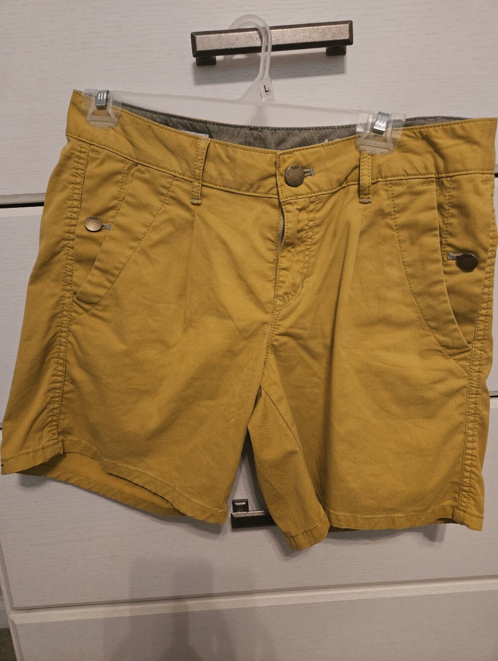 Vintage GAP Women's Mustard Yellow Casual Shorts